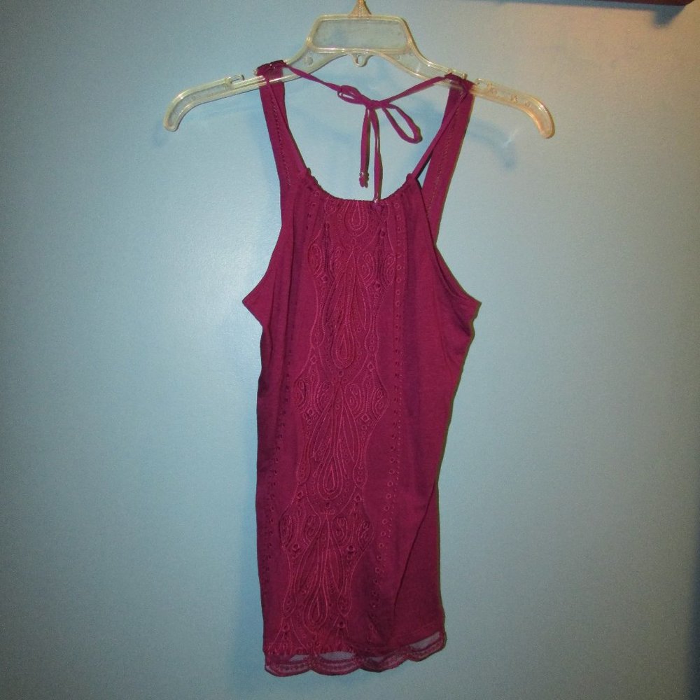 WHBM Embroidered Halter Top NWOT - Picture 3 of 8